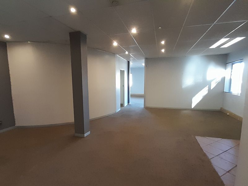 Functional Ground Floor Office in a Prime Pretoria East Business Location - Photo 5