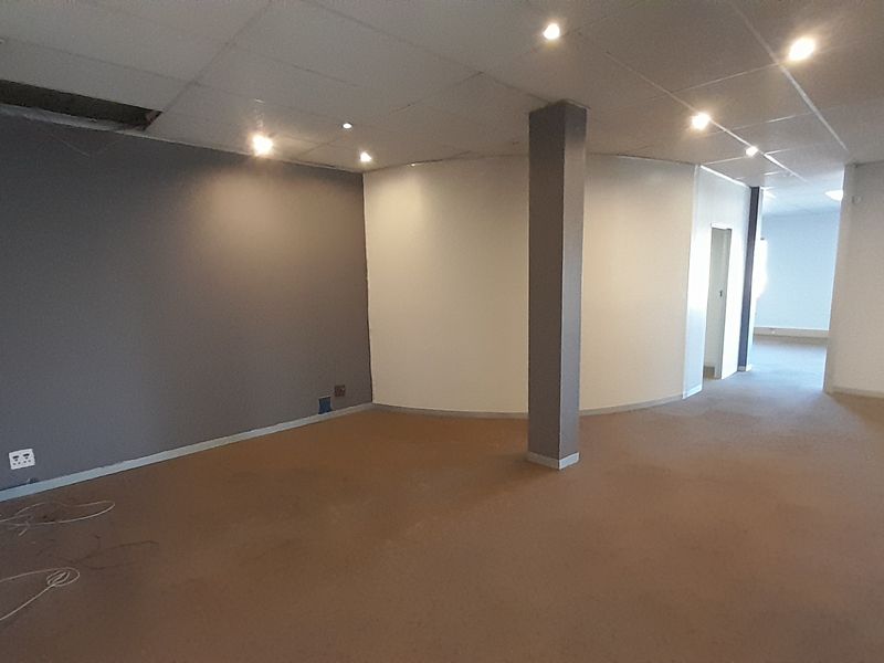 Functional Ground Floor Office in a Prime Pretoria East Business Location - Photo 2