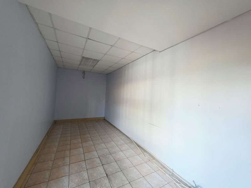 Prime Office Space for Sale in the Heart of Empangeni Central - Photo 10