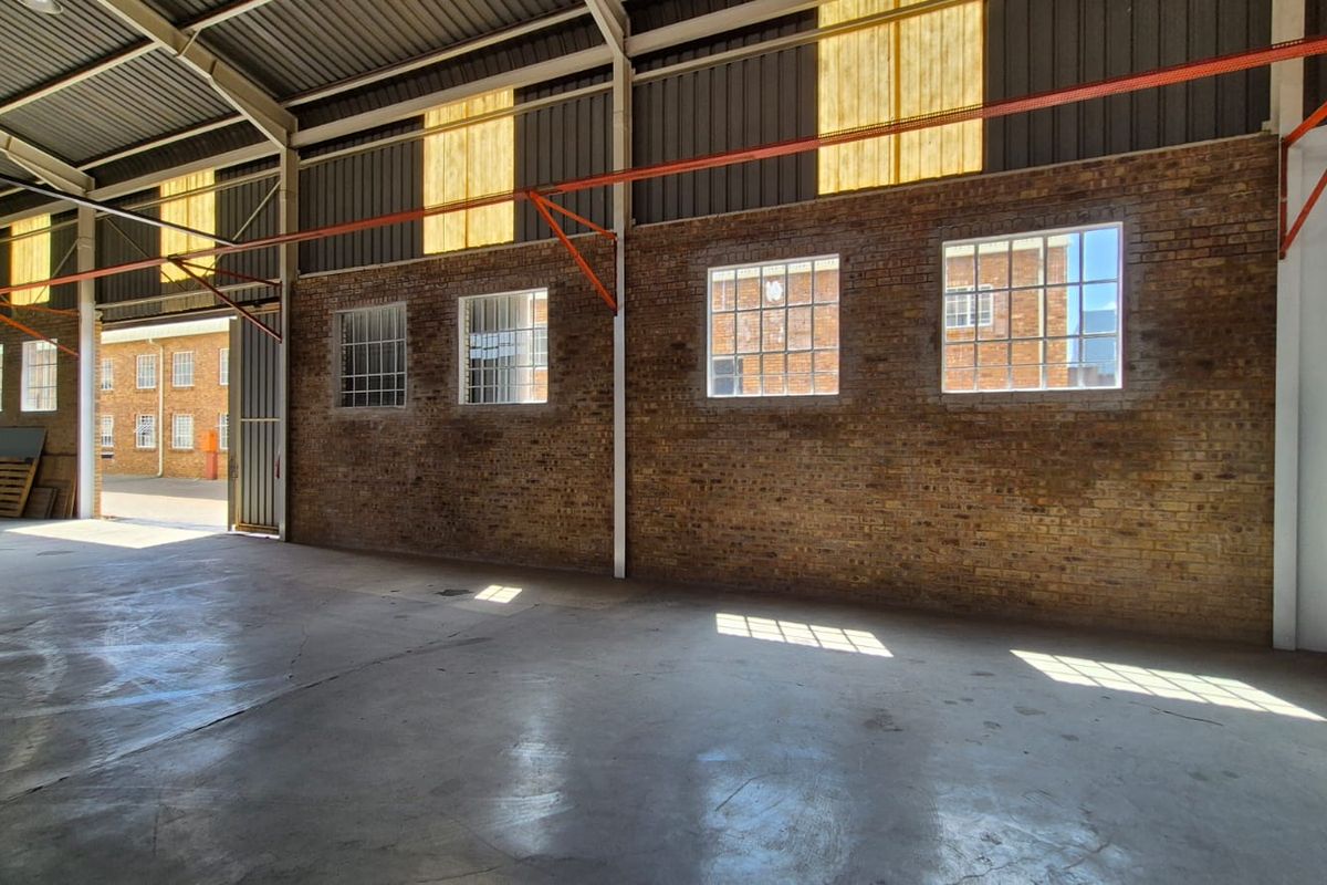 HIGH-CLEARANCE 520M2 WAREHOUSE IN SECURE SAMCOR PARK | READY FOR IMMEDIATE OCCUPATION - Photo 4