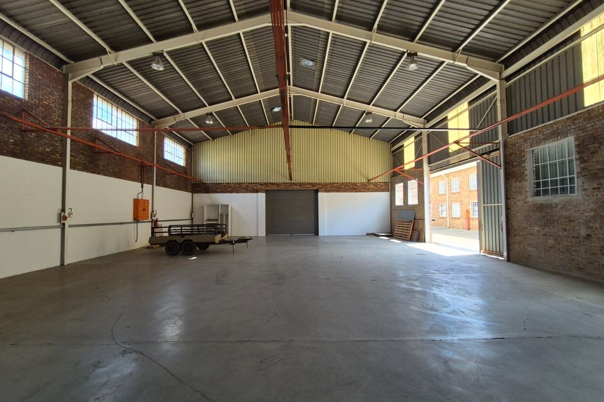HIGH-CLEARANCE 520M2 WAREHOUSE IN SECURE SAMCOR PARK | READY FOR IMMEDIATE OCCUPATION - Photo 5