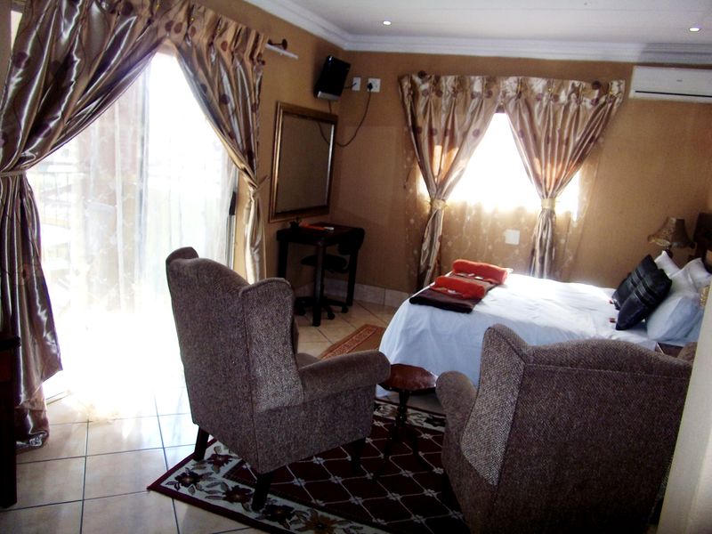 Guest House or Conference Venue - Photo 7