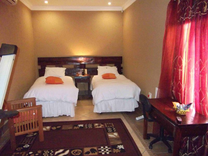 Guest House or Conference Venue - Photo 5