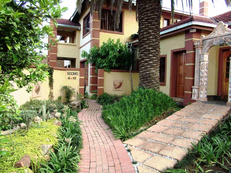 Guest House or Conference Venue - Photo 2