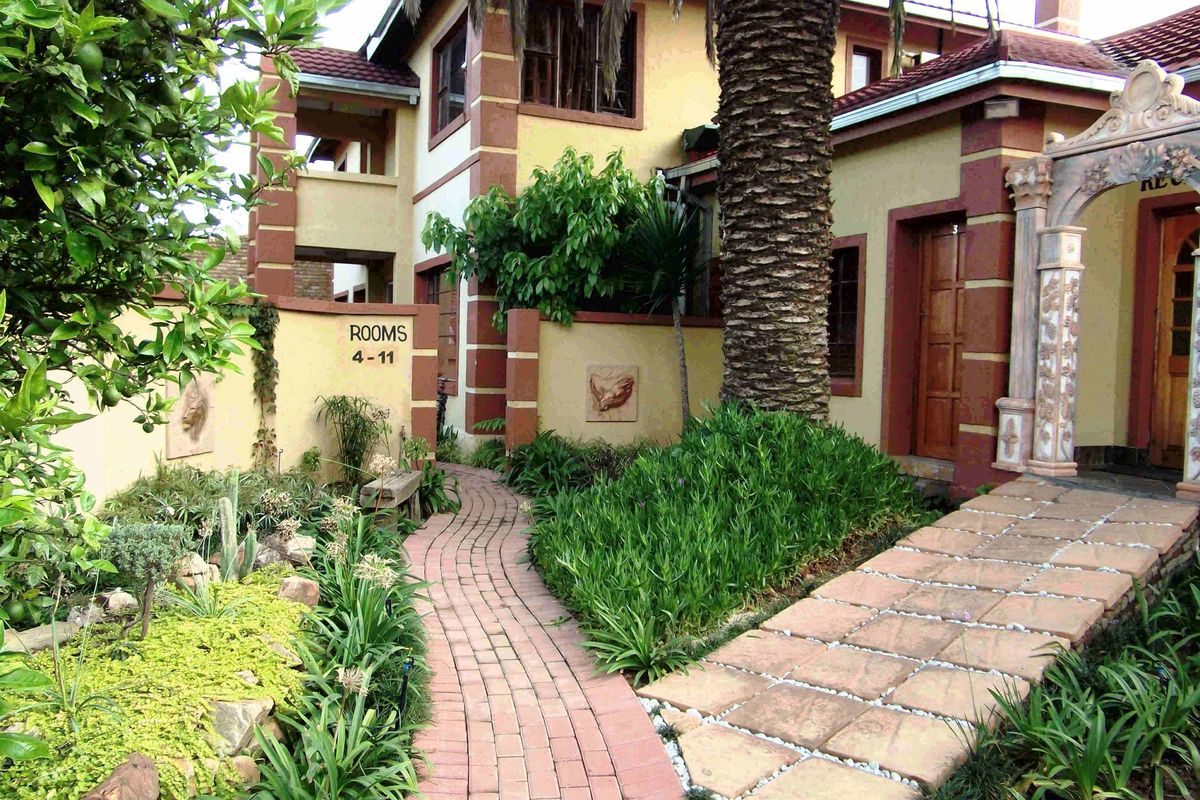 Guest House or Conference Venue - Photo 2