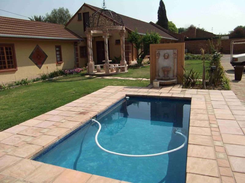 Guest House or Conference Venue - Photo 3
