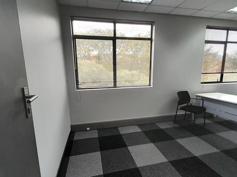 Fully Furnished Office with Private Offices and All Inclusive Operating Costs - Photo 10