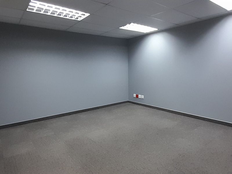 Cost Effective Office Suite in a Premium Business Address - Photo 4