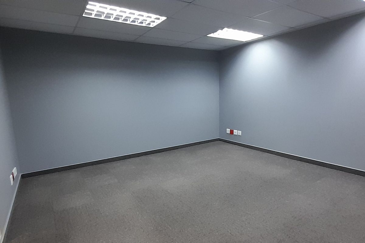 Cost Effective Office Suite in a Premium Business Address - Photo 3