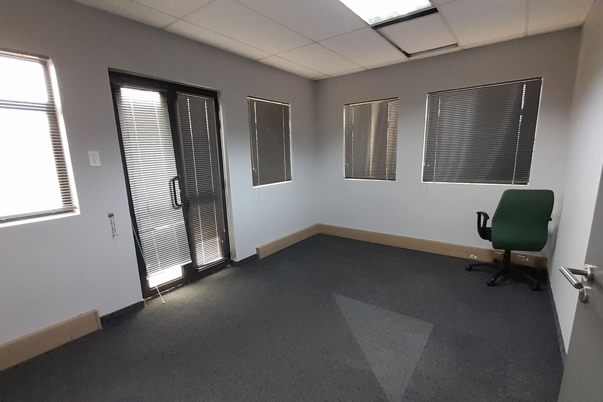 All Inclusive Small Office and Backup Power In Boardwalk Office Park - Photo 4
