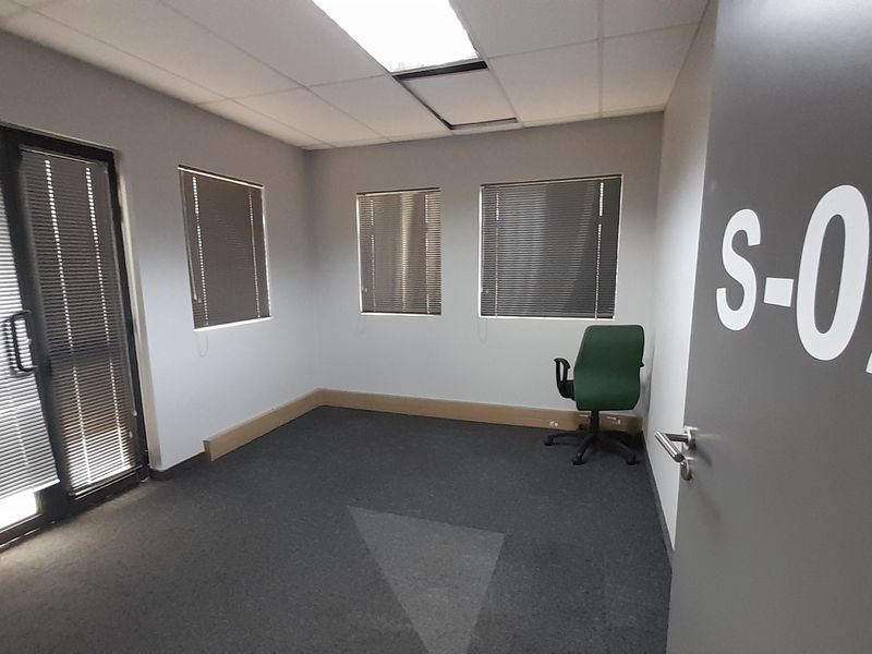 All Inclusive Small Office and Backup Power In Boardwalk Office Park - Photo 6
