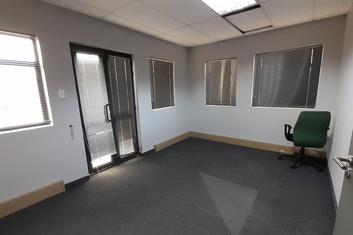 All Inclusive Small Office and Backup Power In Boardwalk Office Park - Photo 3