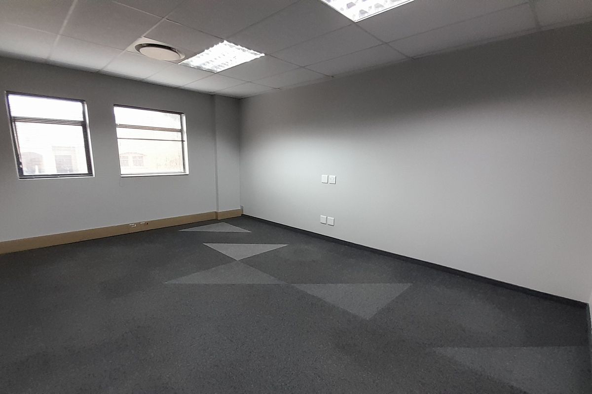Professional Office Suite in a Prestigious Pretoria East Business Park - Photo 5