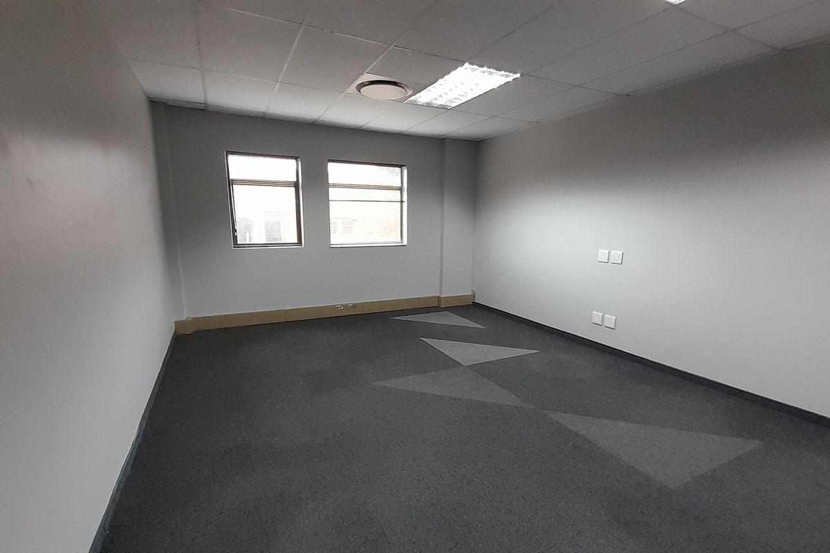 Professional Office Suite in a Prestigious Pretoria East Business Park - Photo 3