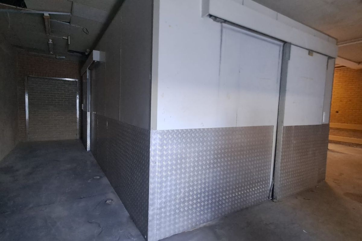 160m2 food production facility or Butchery TO LET in Waterkloof Ridge - Photo 2