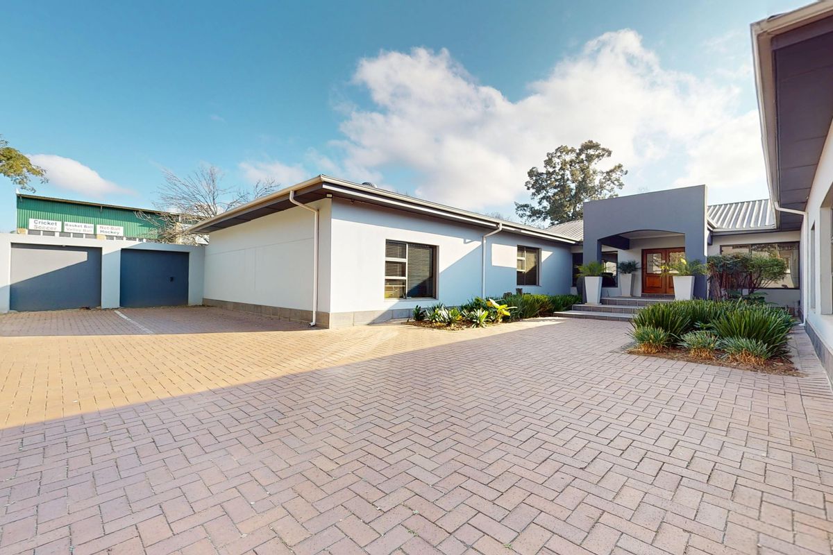Prime 600m2 Business Centre for sale in Rynfield, Benoni – a perfect investment opportunity awaits! - Photo 2