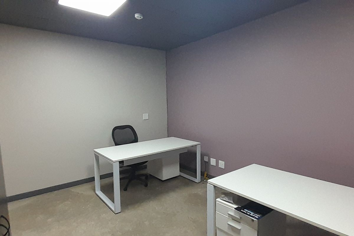 Affordable Furnished Office in a Prestigious Pretoria East Office Park - Photo 3