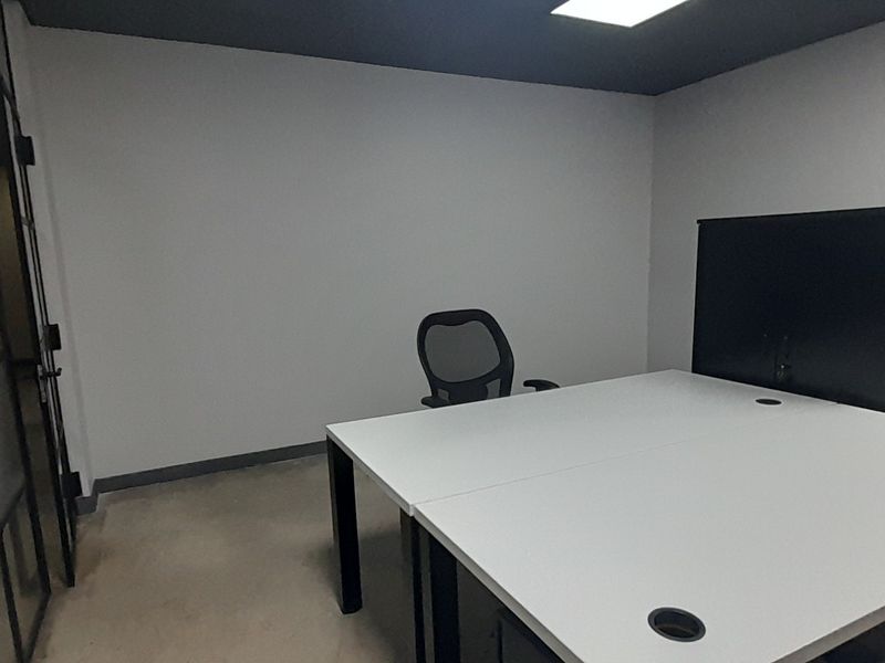 Well Positioned Office Suite for Small Professional Businesses - Photo 8