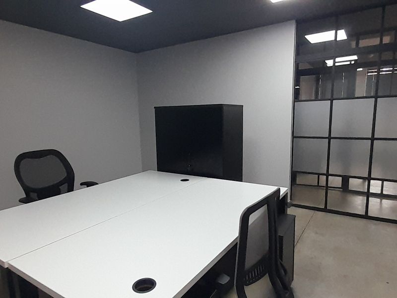Well Positioned Office Suite for Small Professional Businesses - Photo 4