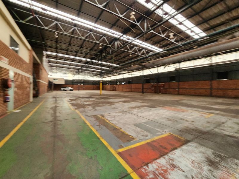 3502m2 A Grade Freestanding Logistics Warehouse with Superlink Access To Let, Rosslyn - Photo 8