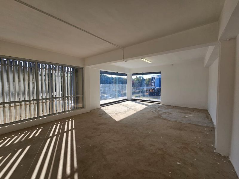 TO LET – Open-Plan Commercial Space | 556 m2 | Waterkloof Corner - Photo 10