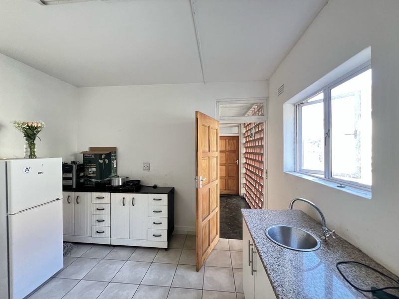 Glenwood 18 ensuite bedrooms accommodation - Photo 7