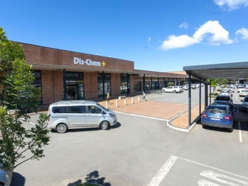 Prime Retail Space Available at The Avenues Centre, Hilton - Photo 5