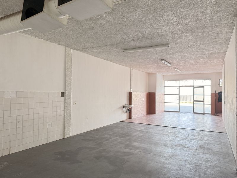 75m2 Warehouse & Office Unit in Gallagher Corner, Secure Midrand Business Address - Photo 7
