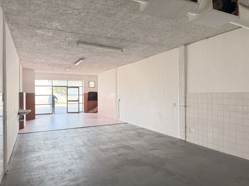 75m2 Warehouse & Office Unit in Gallagher Corner, Secure Midrand Business Address - Photo 9