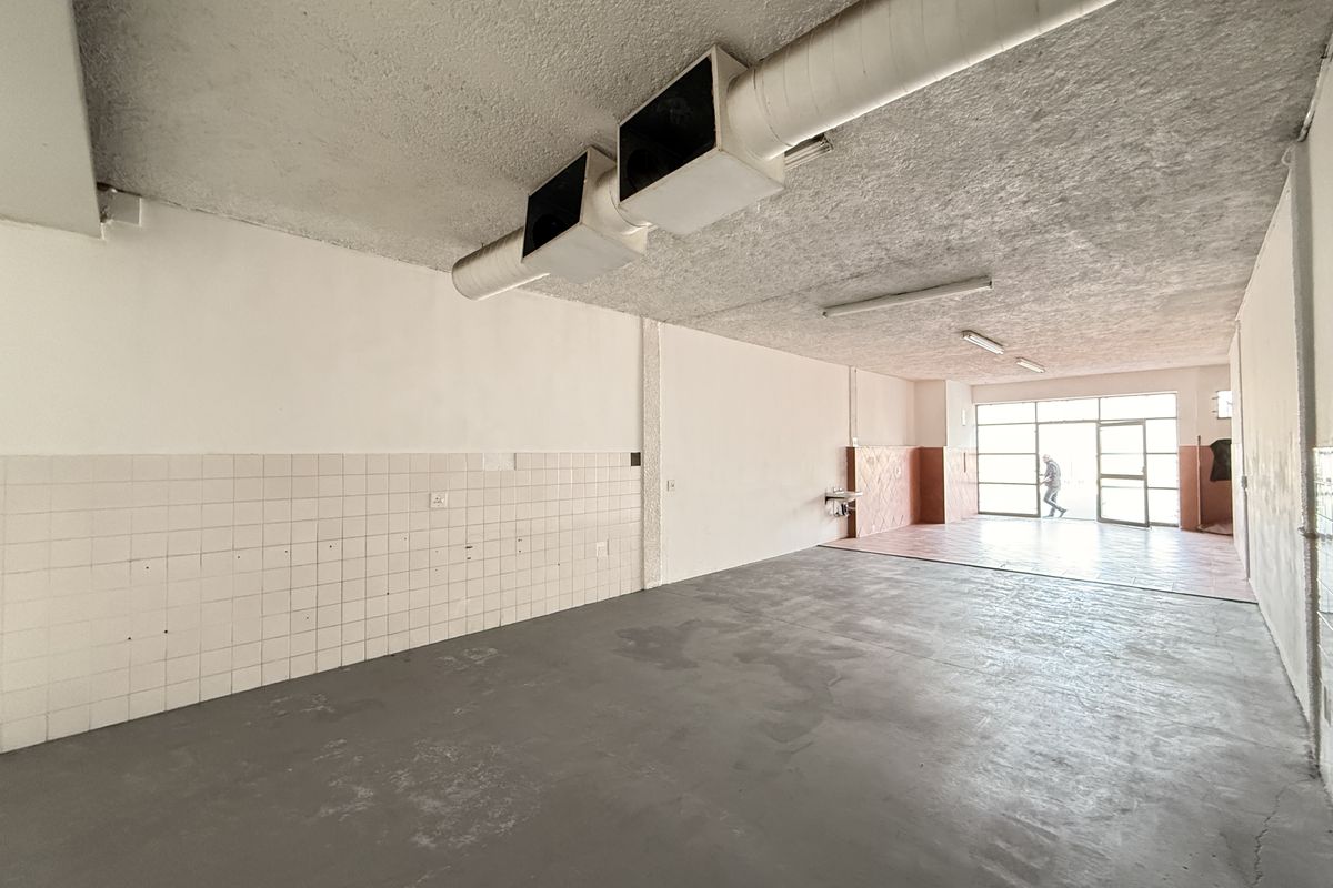 75m2 Warehouse & Office Unit in Gallagher Corner, Secure Midrand Business Address - Photo 4