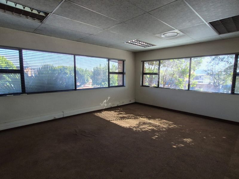 1,088m2 Warehouse To Let, Prime Industrial Opportunity in Waltloo, Immediately Available - Photo 9