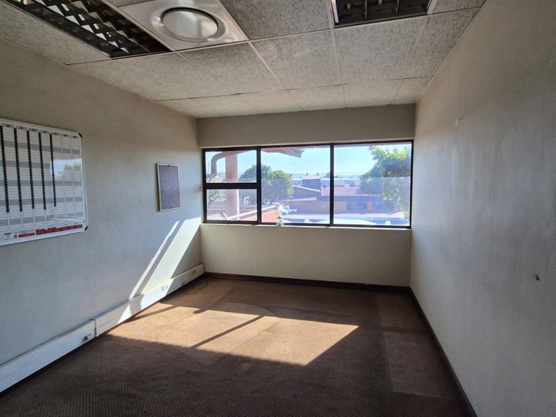 1,088m2 Warehouse To Let, Prime Industrial Opportunity in Waltloo, Immediately Available - Photo 7