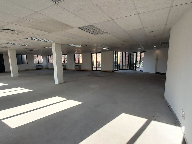 Create Your Ideal Office in a Prestigious Menlyn Business Park - Photo 10