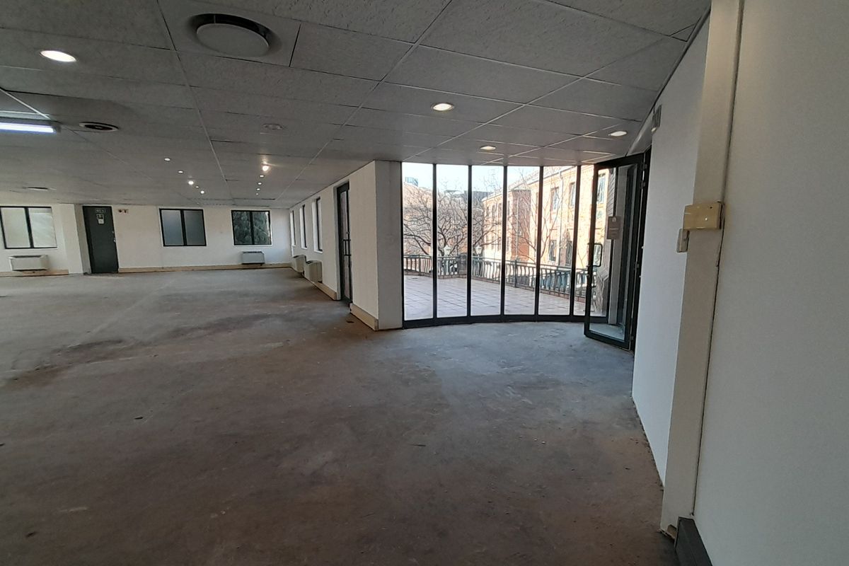 Create Your Ideal Office in a Prestigious Menlyn Business Park - Photo 2