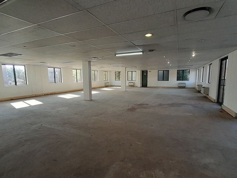 Create Your Ideal Office in a Prestigious Menlyn Business Park - Photo 5