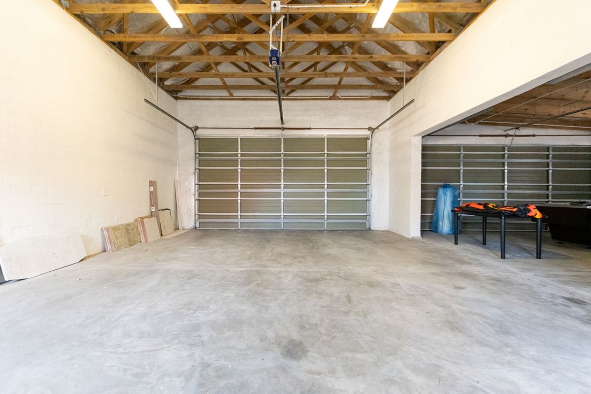 Storage space - Photo 3