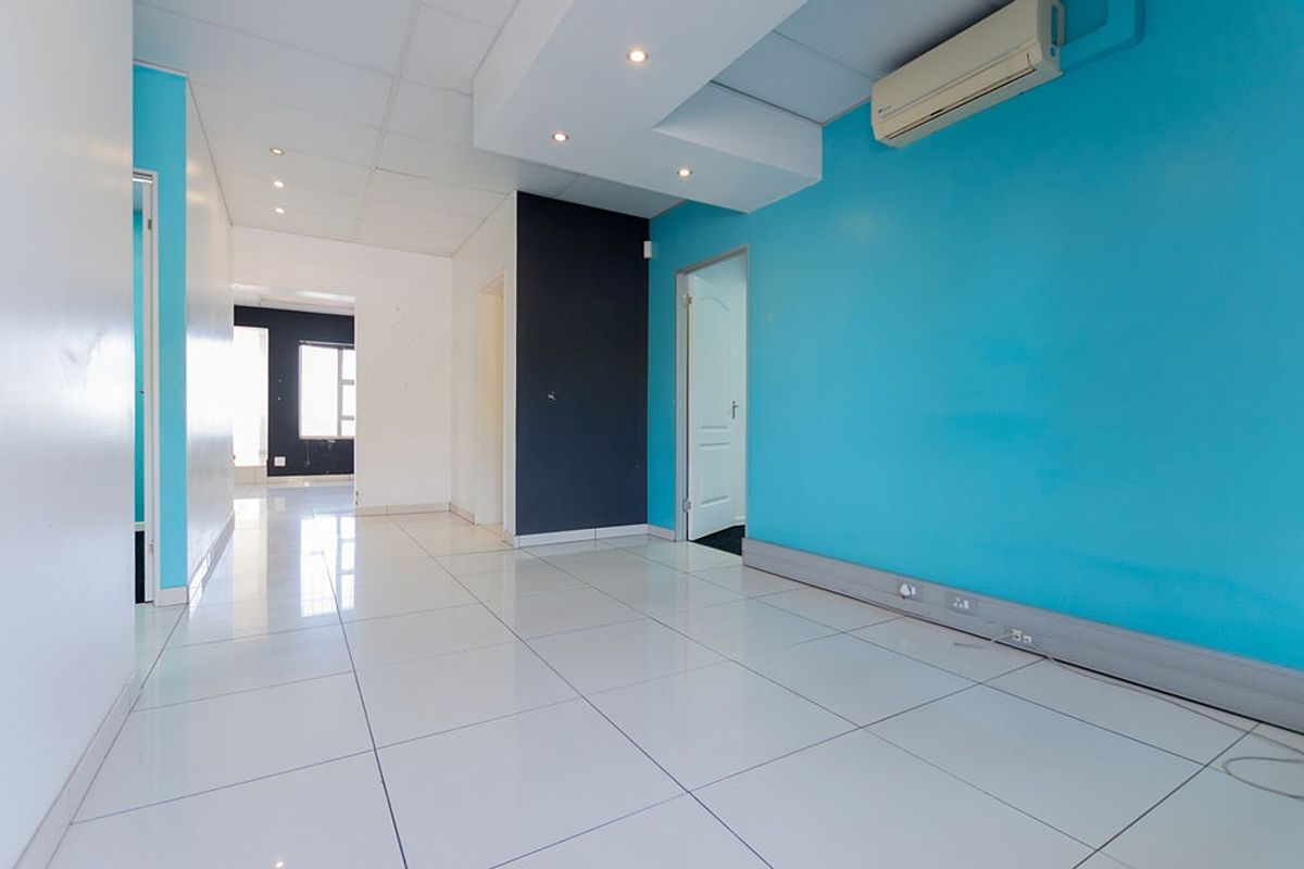 Office Rental Monthly In Saldanha - Photo 2