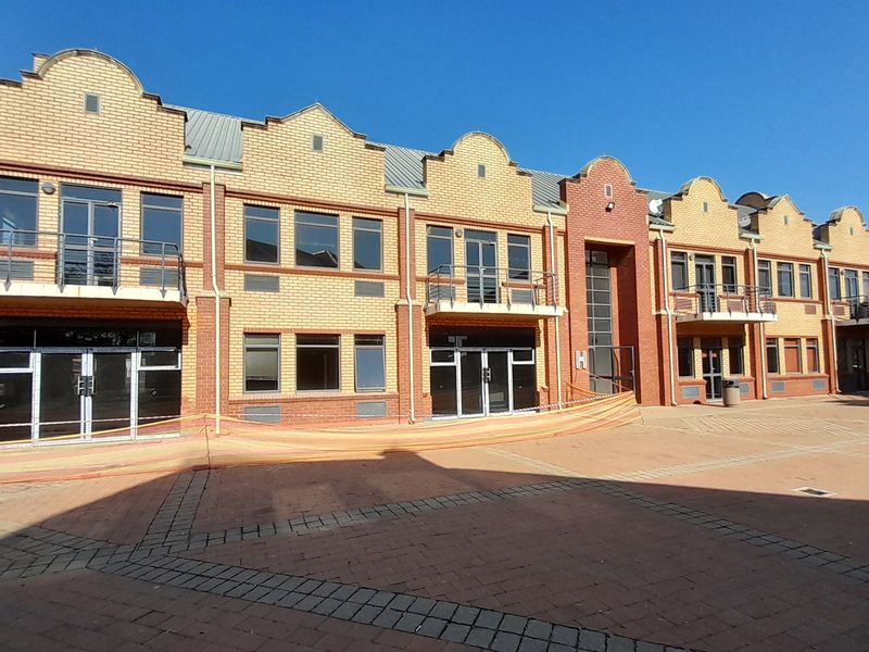 Modern Office Space with Private Office in Boardwalk Office Park - Photo 1