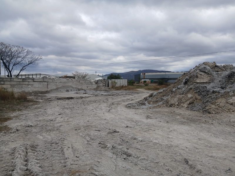 Industrial Land Gem - Photo 5