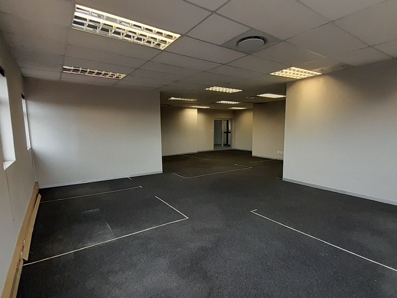 Flexible First Floor Office in a Prime Boardwalk Business Location - Photo 10