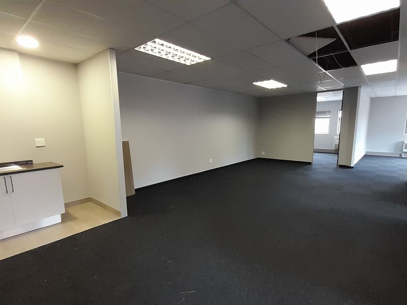 First Floor Office Space Designed for Productive Teams - Photo 6