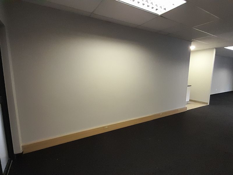 First Floor Office Space Designed for Productive Teams - Photo 2