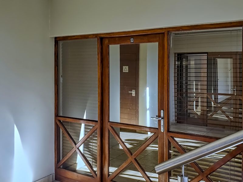 Modern 142m2 A-Grade Office Space Available Immediately at Wild Fig Business Park - Photo 2