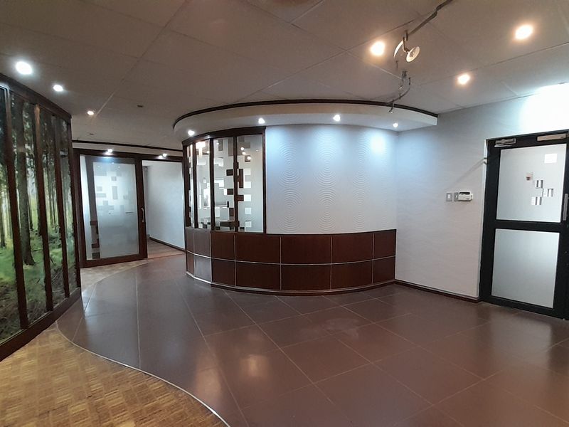 Well Appointed Office Suite with Boardroom and Ample Parking Included - Photo 4