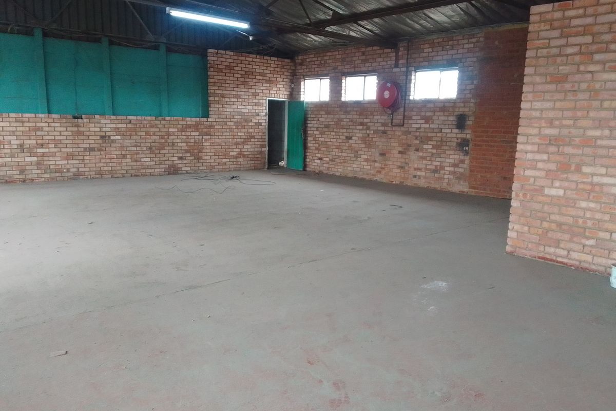 Light Industrial Warehouse and Office Space Available to Rent - Photo 2