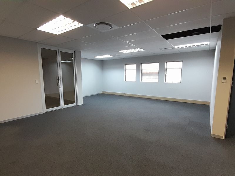 Compact First Floor Office with Included Parking in Boardwalk Office Park - Photo 8