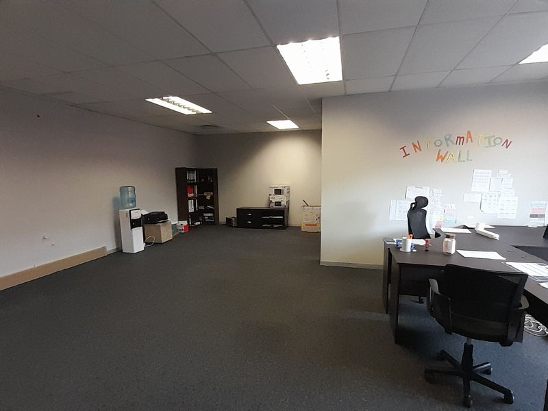 Professional Small Office with Private Office and Included Parking - Photo 4