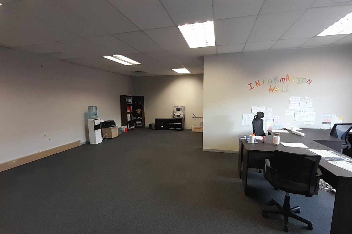 Professional Small Office with Private Office and Included Parking - Photo 4