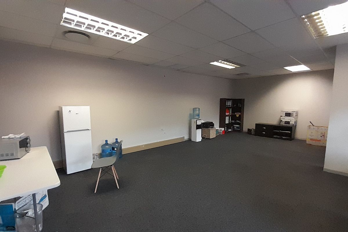 Professional Small Office with Private Office and Included Parking - Photo 2