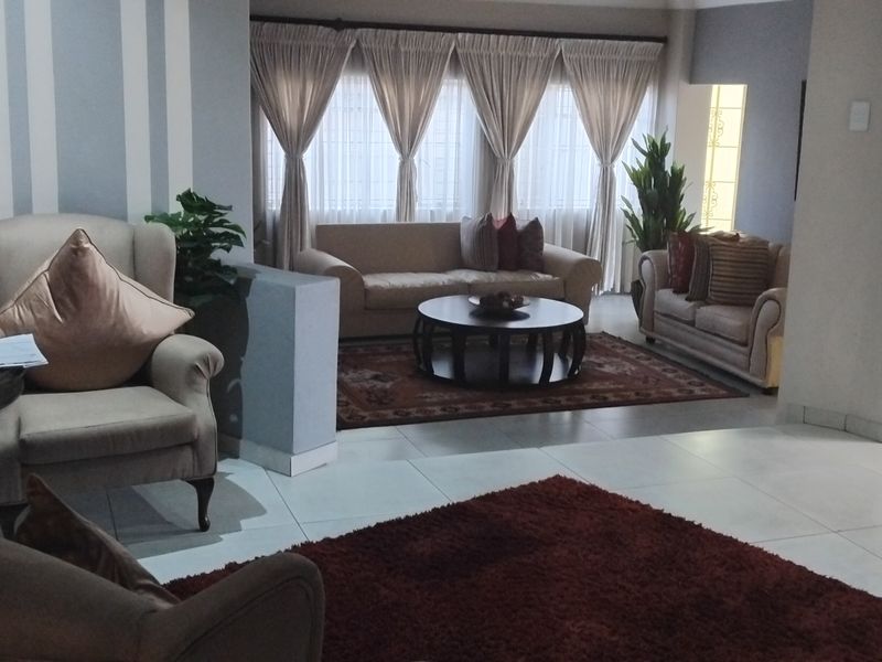GUEST HOUSE FOR SALE - Photo 9